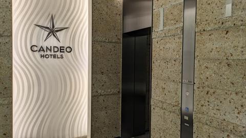 Candeo Hotels elevator hall