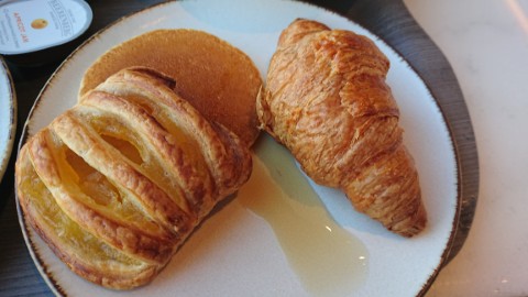 Extensive breakfast selection