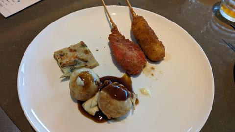 朝食には大阪名物もあり！