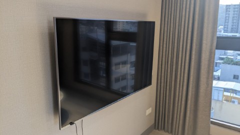 部屋の中へ