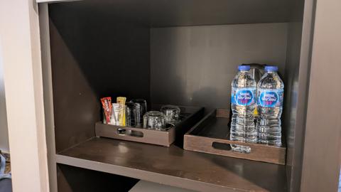 Free mineral water