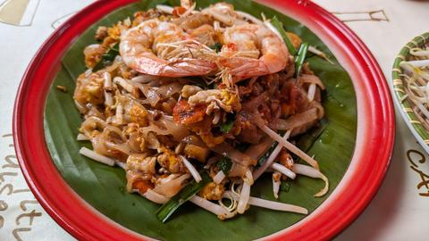 The delicious Pad Thai we ate.